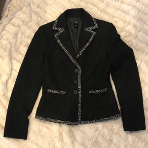 Ann Taylor women’s suit with skirt